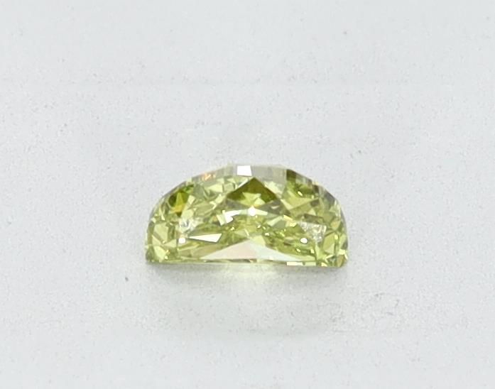 Half Moon Green Lab-grown Diamond 0.18ct VS1 loose diamond
