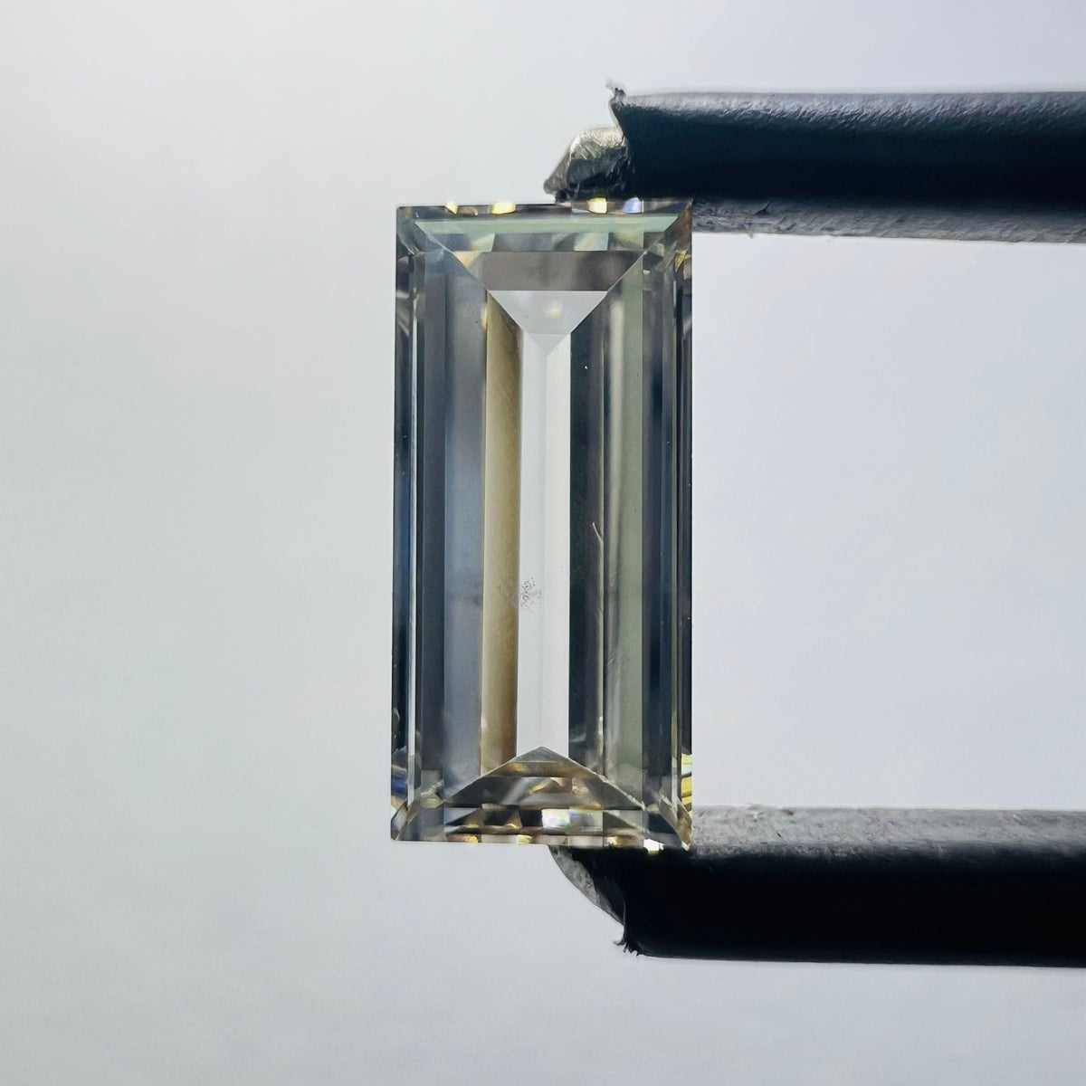 Baguette Brown Lab-grown Diamond 0.65ct SI1 loose diamond