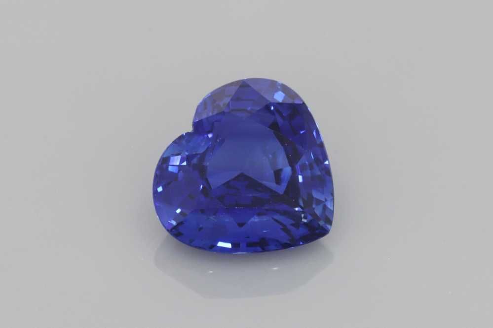 Heart Blue Sapphire 2.17ct loose gemstone