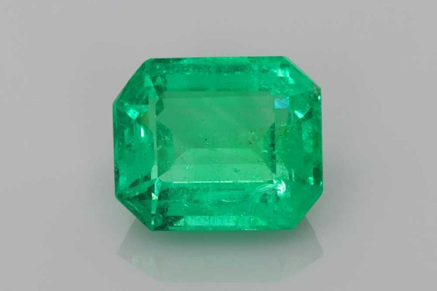 Emerald Green Emerald 2.73ct loose gemstone