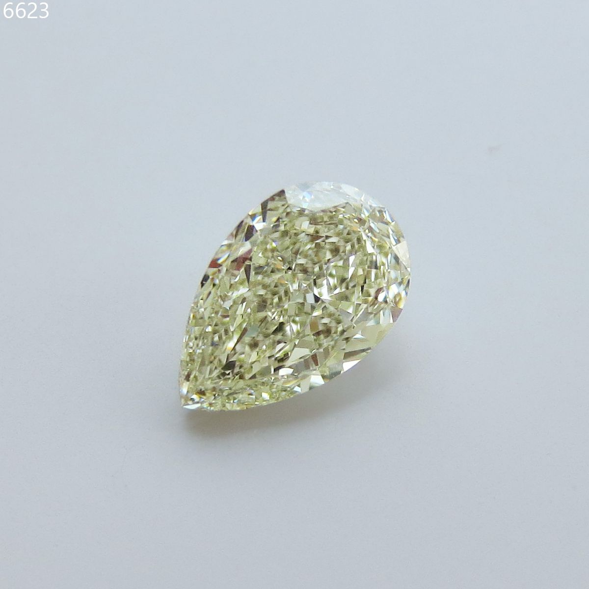 Pear Fancy Light Green Natural Diamond 1.37ct IF loose diamond