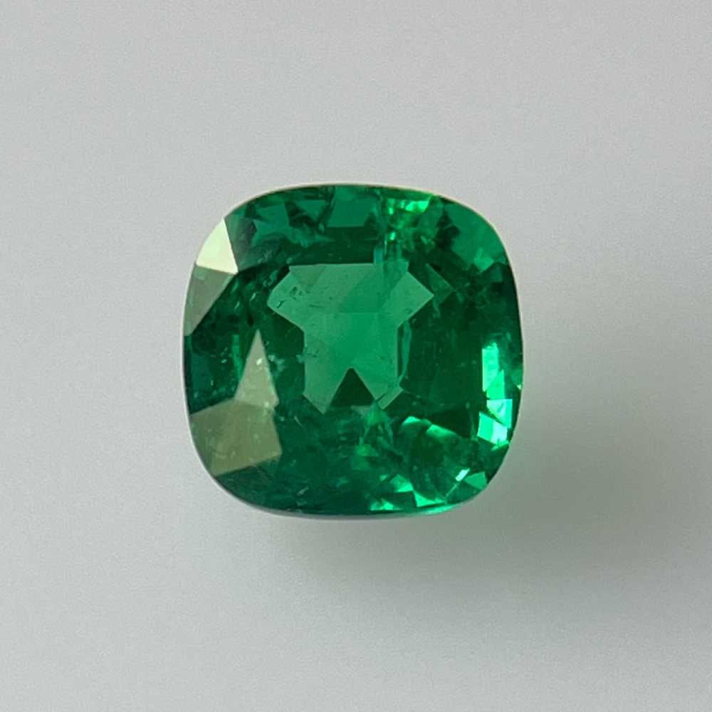 Cushion Green Emerald 1.28ct loose gemstone