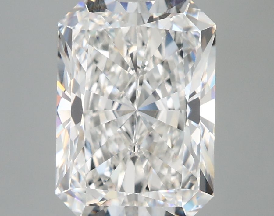 Radiant Lab-Grown Diamond 3.86ct E VVS1