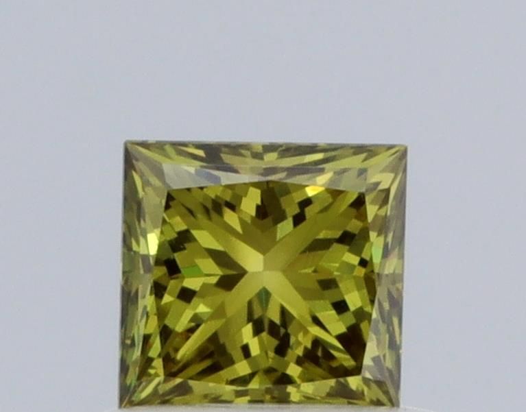Princess Fancy Green Lab-grown Diamond 0.71ct VVS2 loose diamond