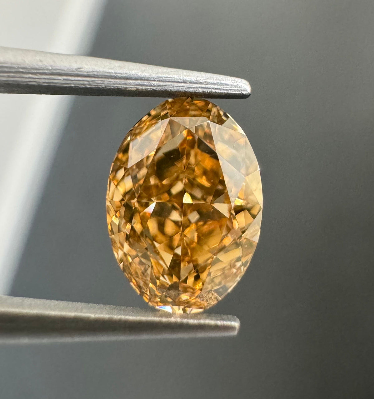 Oval Fancy Orange Orange Brown Natural Diamond 1.01ct VS2 loose diamond