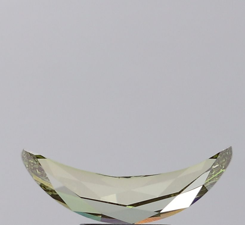 Half Moon Fancy Vivid Green Lab-grown Diamond 1.33ct VVS2 loose diamond