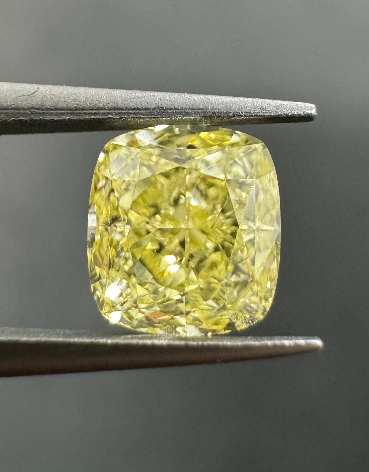 Cushion Fancy Intense Yellow Natural Diamond 1.01ct VS1 loose diamond