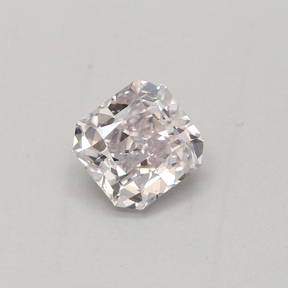 Radiant Light Pink Natural Diamond 0.5ct SI1 loose diamond