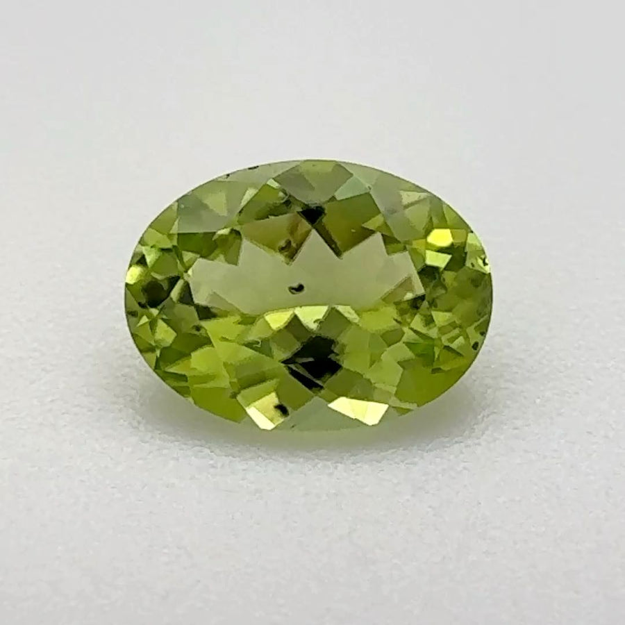 Oval Green Peridot 0.92ct loose gemstone