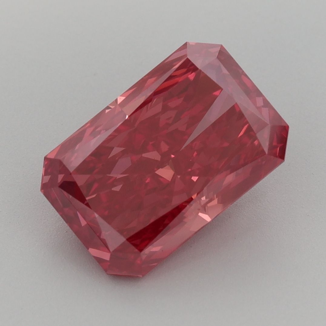 Radiant Fancy Vivid Red Lab-grown Diamond 3.15ct VVS2 loose diamond