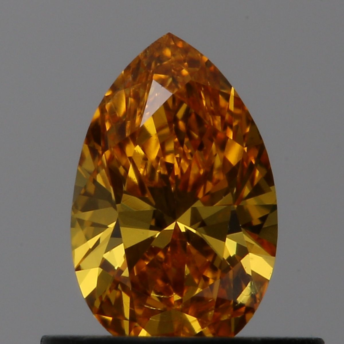 Pear Fancy Vivid Yellowish Orange Natural Diamond 0.5ct I1 loose diamond