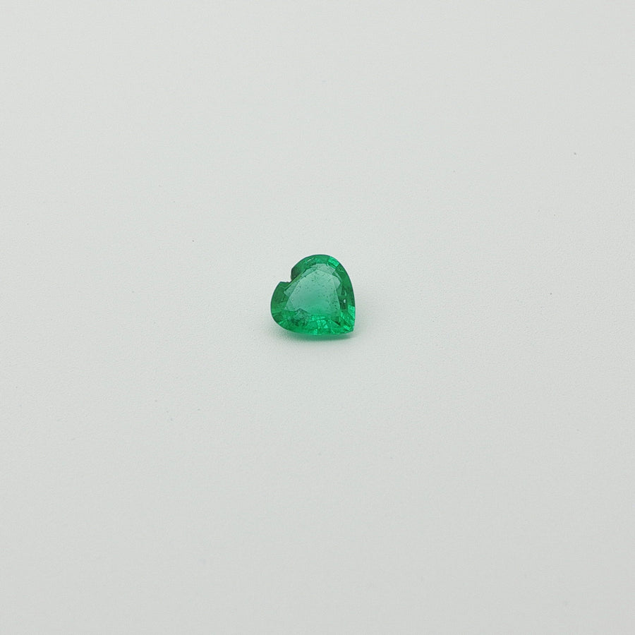 Heart Green Emerald 0.54ct loose gemstone