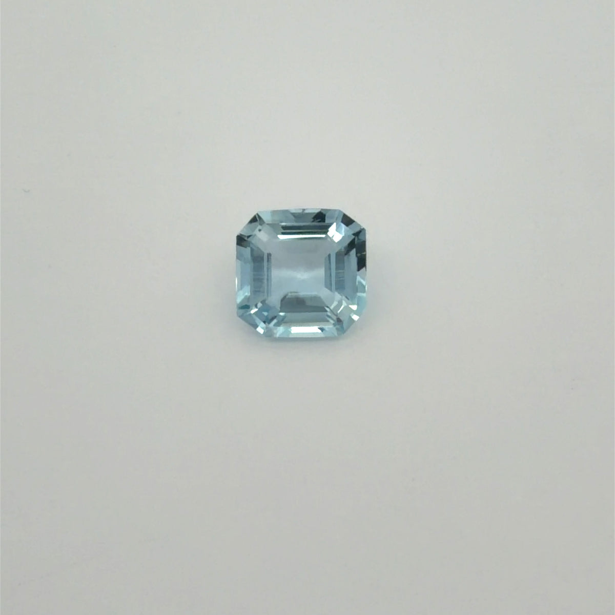 Octagonal Blue Aquamarine 1.89ct loose gemstone