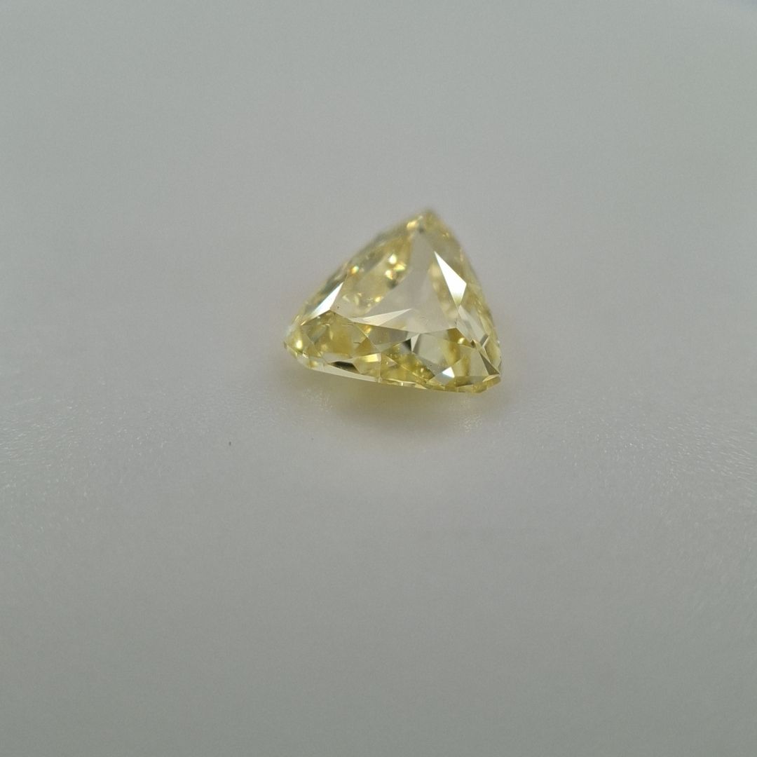 Trilliant Fancy Yellow Natural Diamond 1.14ct SI1 loose diamond