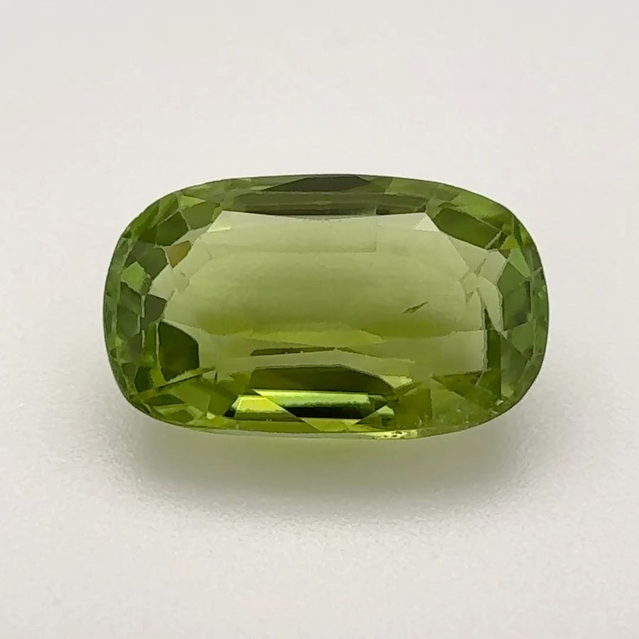 Cushion Green Peridot 4.965ct loose gemstone