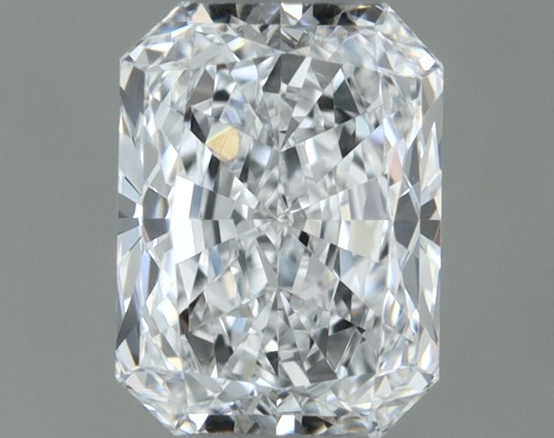 Radiant Natural Diamond 0.40ct E VVS1