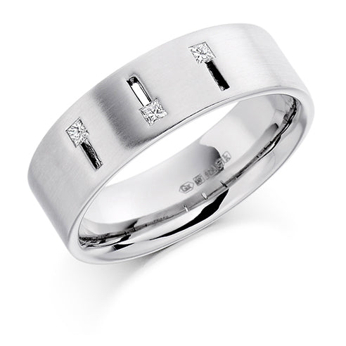 Flush-Set Diamond Gents Ring, 0.1ct