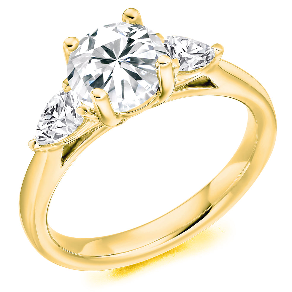 Trilogy Set with Plain Shoulders Round Brilliant Trilogy Ring, 1.00ct in Yellow Gold