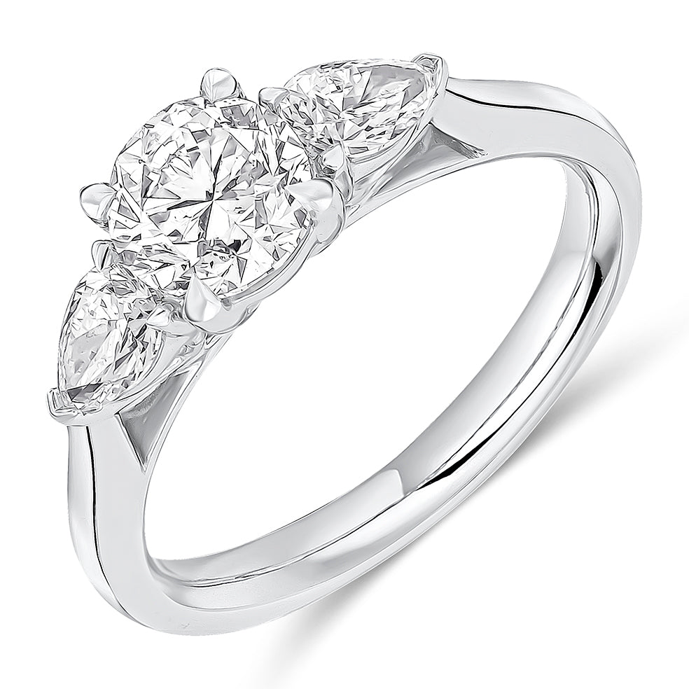 Trilogy Set with Plain Shoulders Round Brilliant Trilogy Ring, 1.00ct