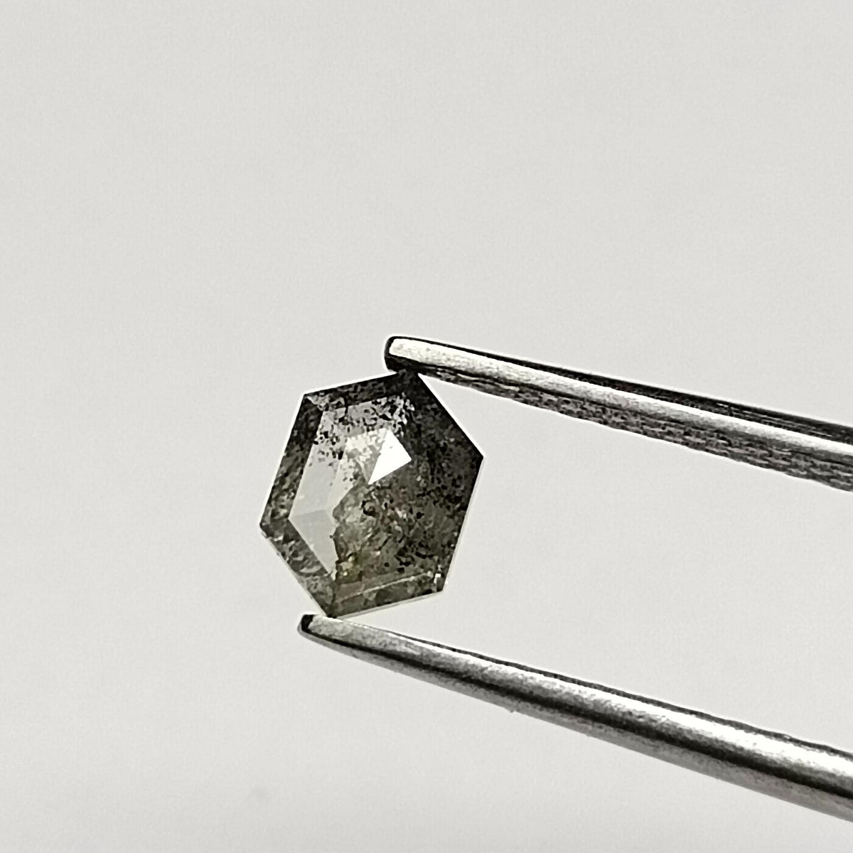 Hexagonal Salt And Pepper Natural Diamond 0.31ct I3 loose diamond