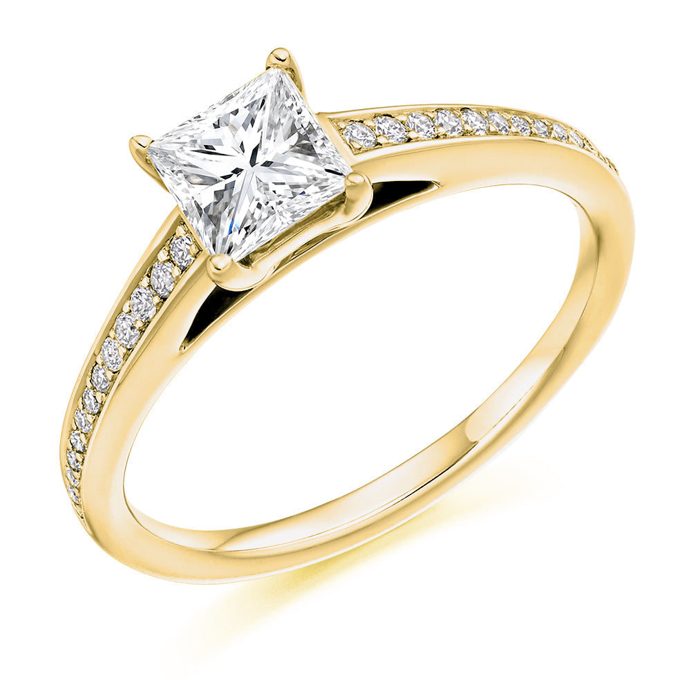 Pavé-Shouldered Solitaire Princess Cut Engagement Ring 0.91ct in Yellow Gold