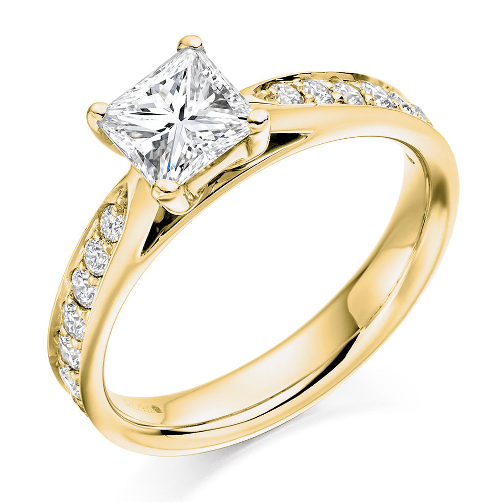 Pavé-Shouldered Solitaire Princess Cut Engagement Ring 0.75ct total in Yellow Gold