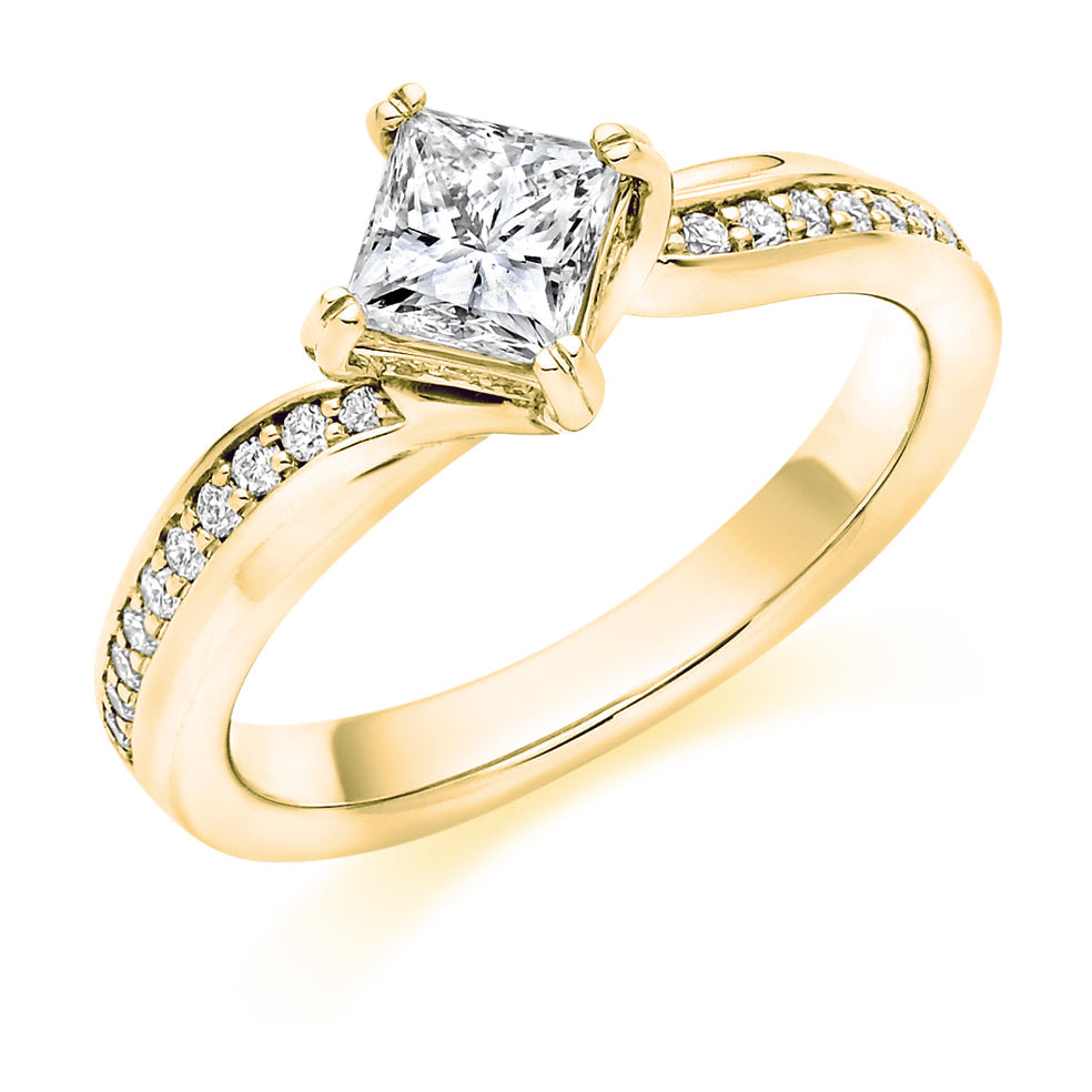 Fine Pavé Solitaire Princess Cut Engagement Ring 1.0ct in Yellow Gold