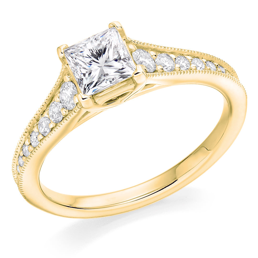 Pavé-Shouldered Solitaire Princess Cut Engagement Ring 1.1ct in Yellow Gold
