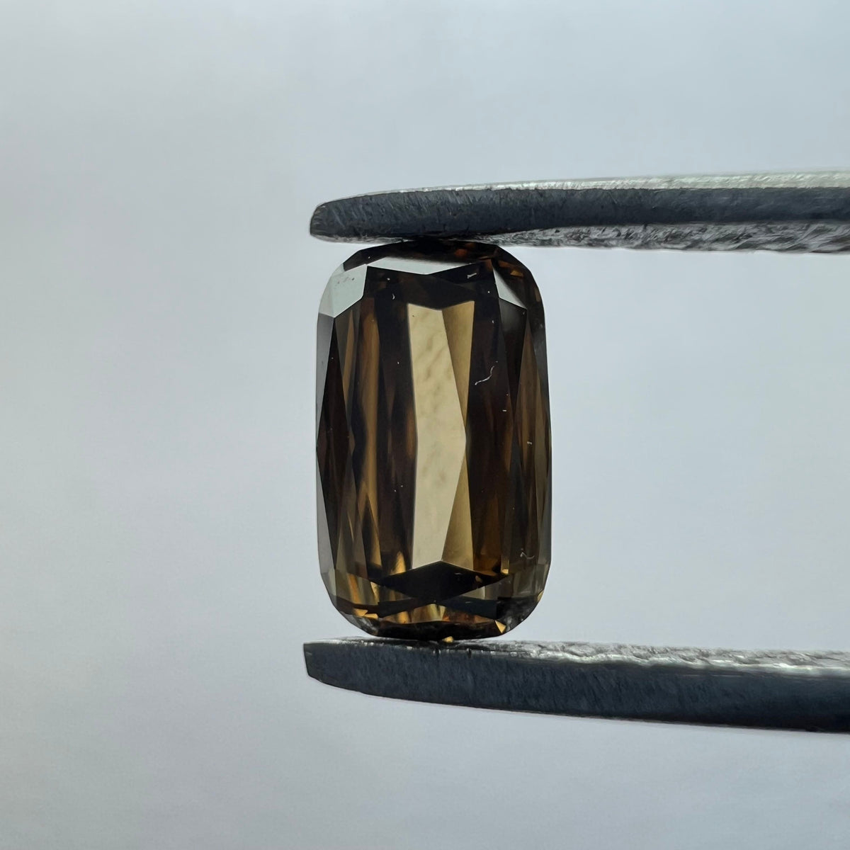 Cushion Champagne Lab-grown Diamond 0.47ct VVS2 loose diamond