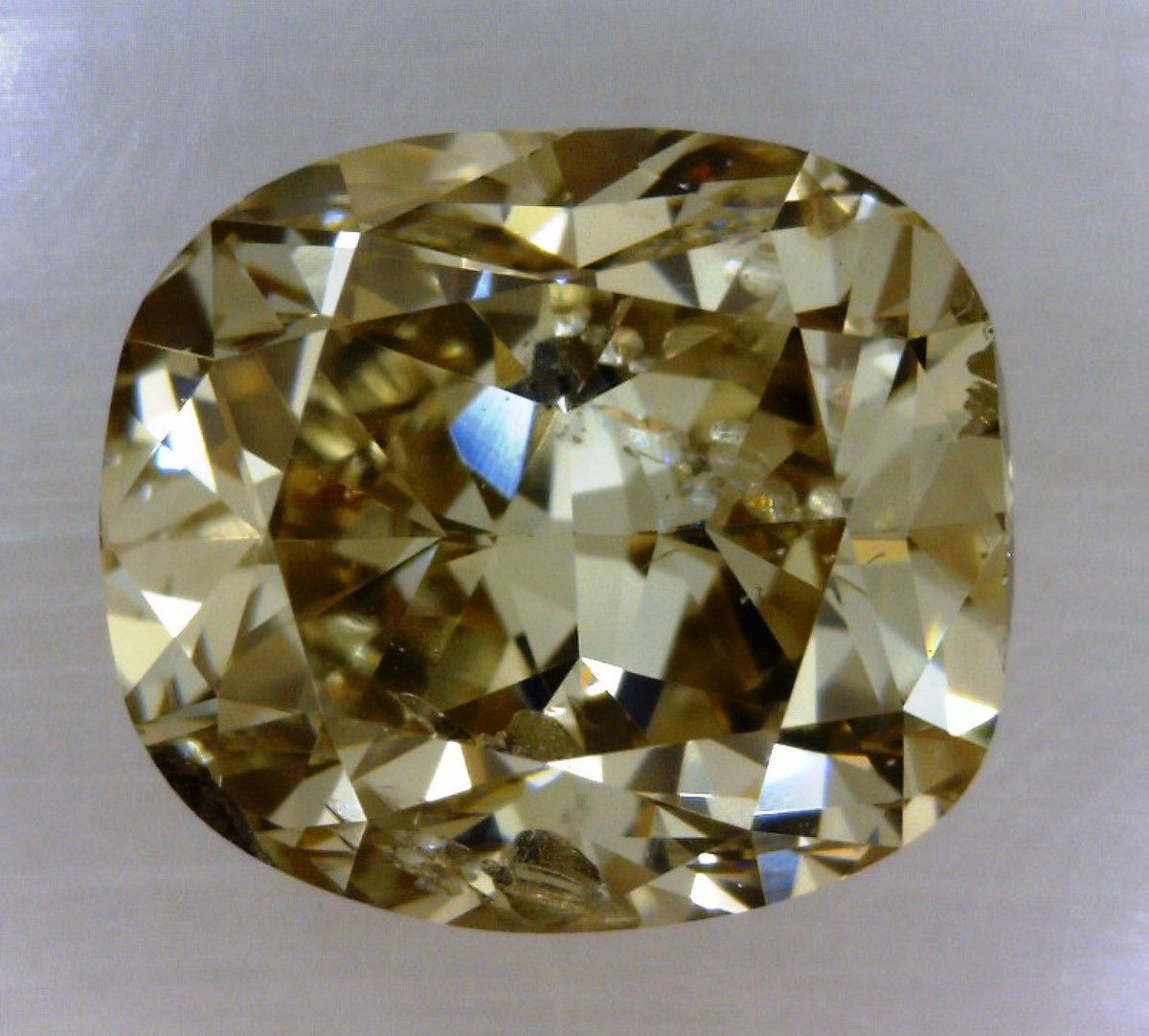 Cushion Fancy Light Yellow Brown Yellow Natural Diamond 1.01ct SI2 loose diamond
