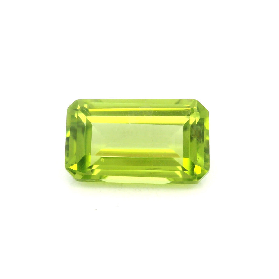 Octagonal Green Peridot 5.21ct loose gemstone