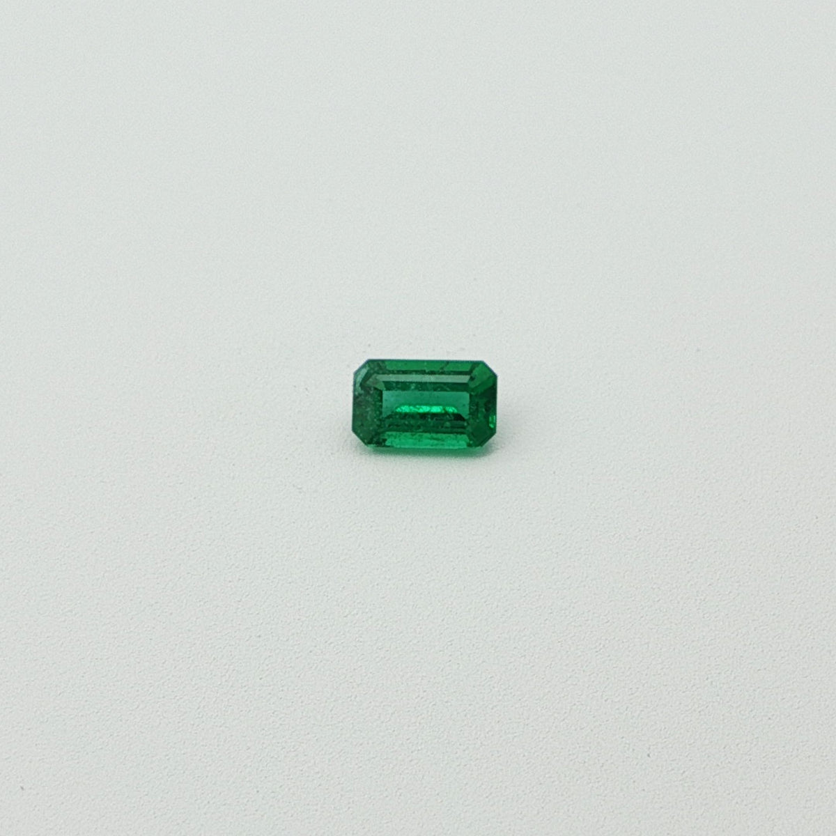 Octagonal Green Emerald 0.28ct loose gemstone