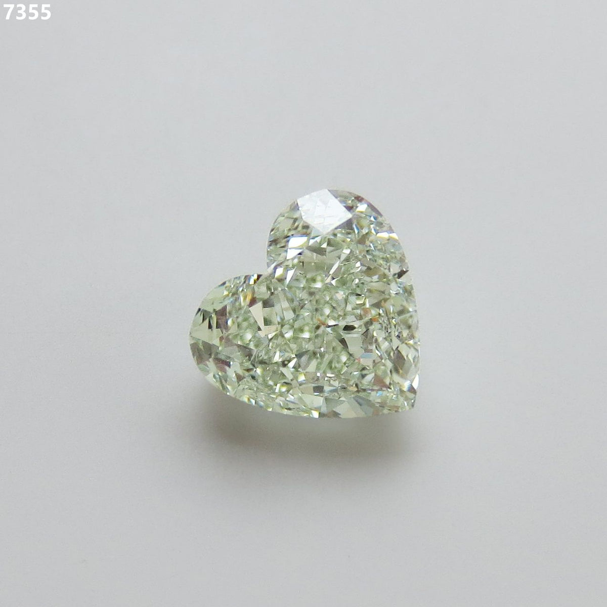 Heart Fancy Light Yellowish Green Natural Diamond 2.03ct VS2 loose diamond