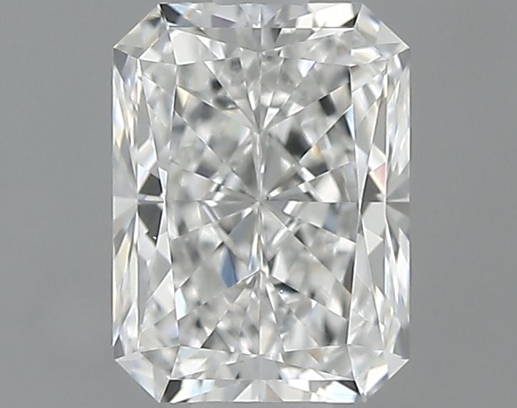Radiant Natural Diamond 0.70ct E VS1