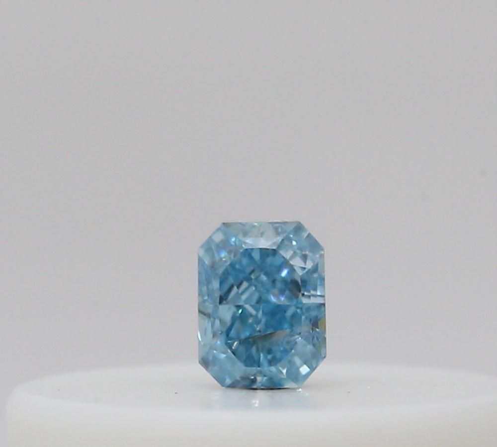 Radiant Fancy Intense Green Blue Natural Diamond 0.02ct loose diamond