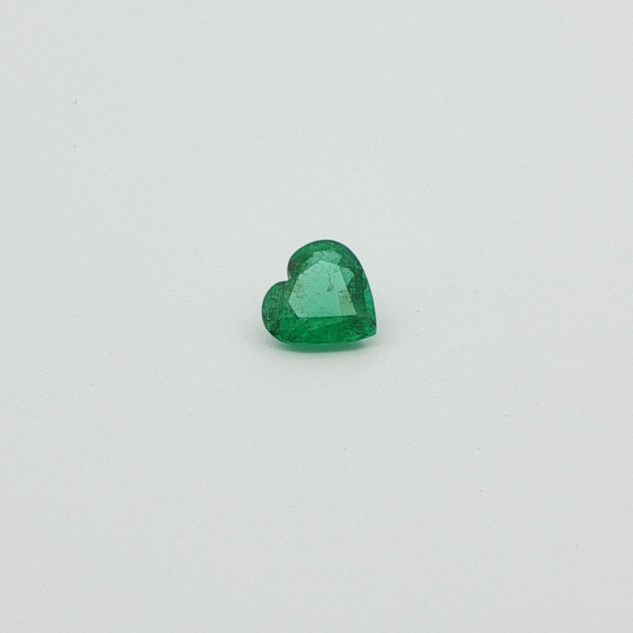 Heart Green Emerald 0.68ct loose gemstone