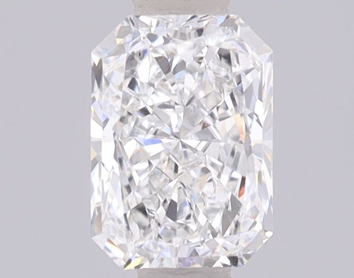 Radiant Lab-Grown Diamond 0.75ct E VVS1