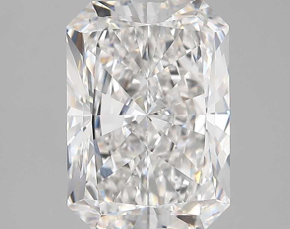 Radiant Lab-Grown Diamond 4.00ct E VVS1