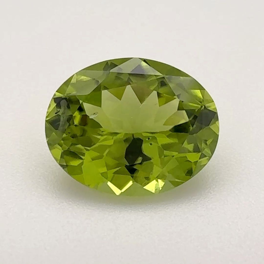 Oval Green Peridot 3.19ct loose gemstone