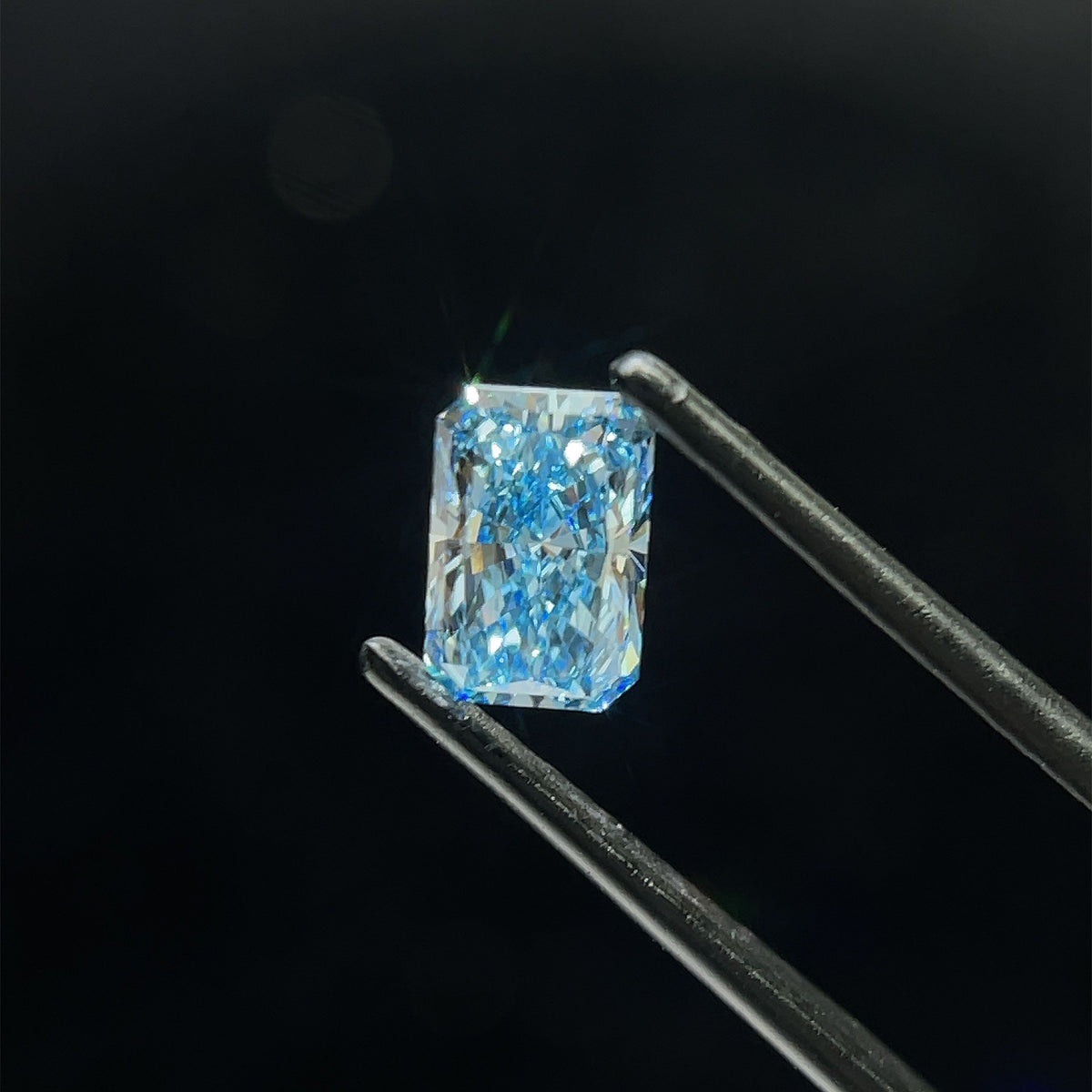 Radiant Fancy Vivid Blue Lab-grown Diamond 1.13ct VS1 loose diamond
