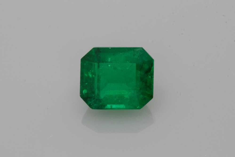Octagonal Green Emerald 2.25ct loose gemstone