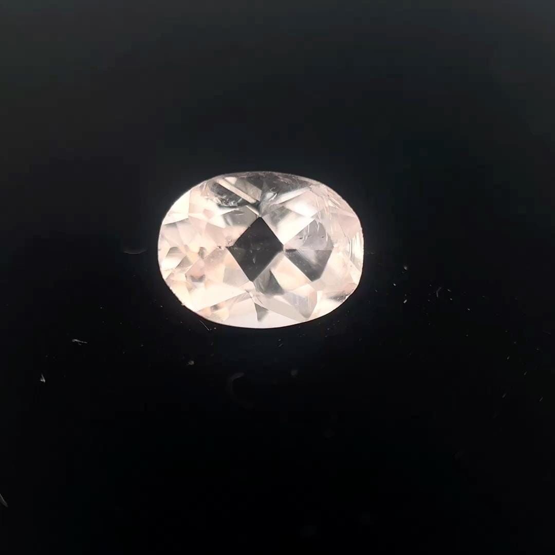 Oval Pink Morganite 1.34ct loose gemstone