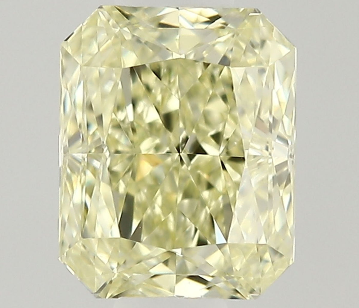 Radiant Fancy Light Yellow Natural Diamond 0.3ct VVS1 loose diamond