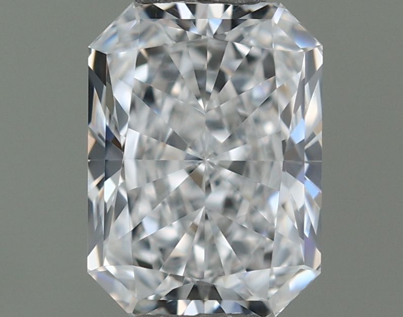 Radiant Natural Diamond 0.40ct E VS1