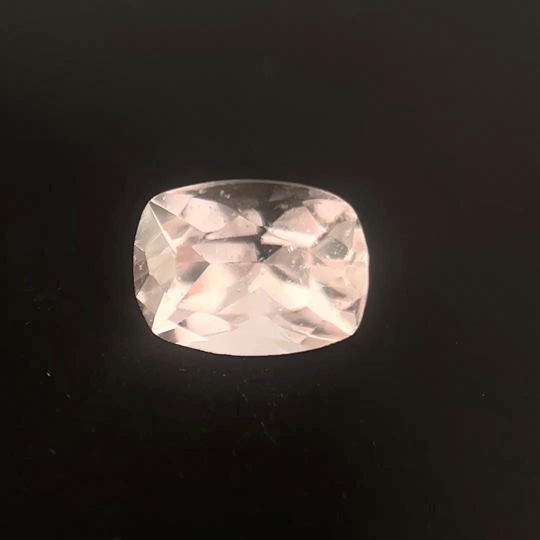 Cushion Pink Morganite 1.31ct loose gemstone