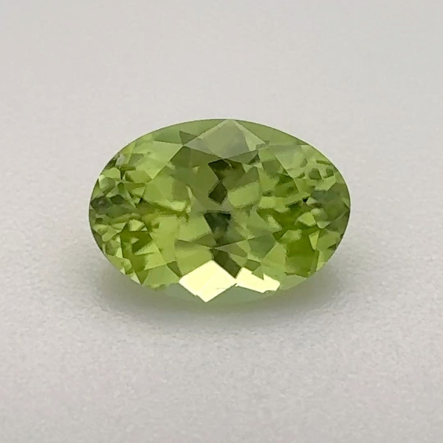 Oval Green Peridot 0.965ct loose gemstone