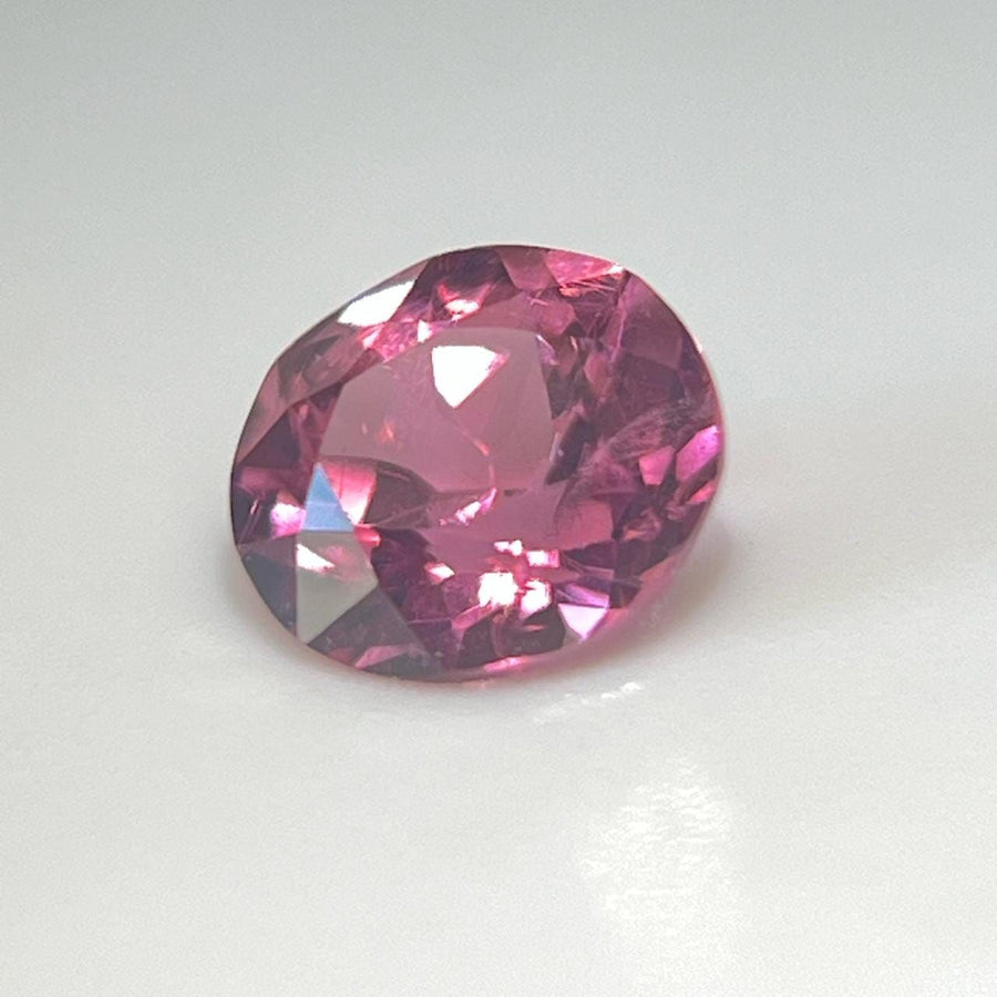 Oval Pink Tourmaline 1ct loose gemstone