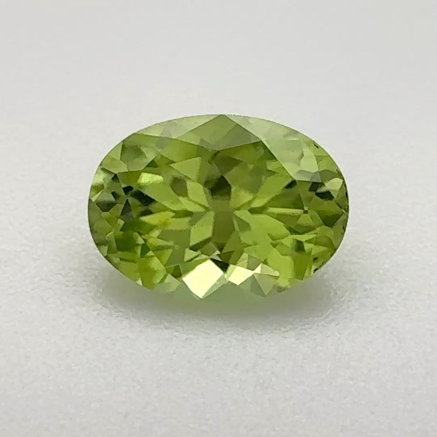 Oval Green Peridot 0.98ct loose gemstone