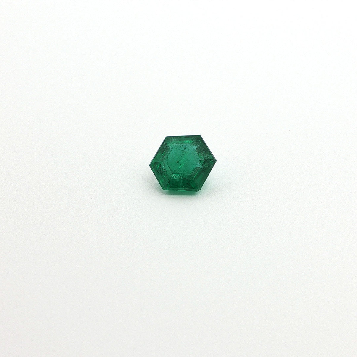 Hexagonal Green Emerald 2.27ct loose gemstone