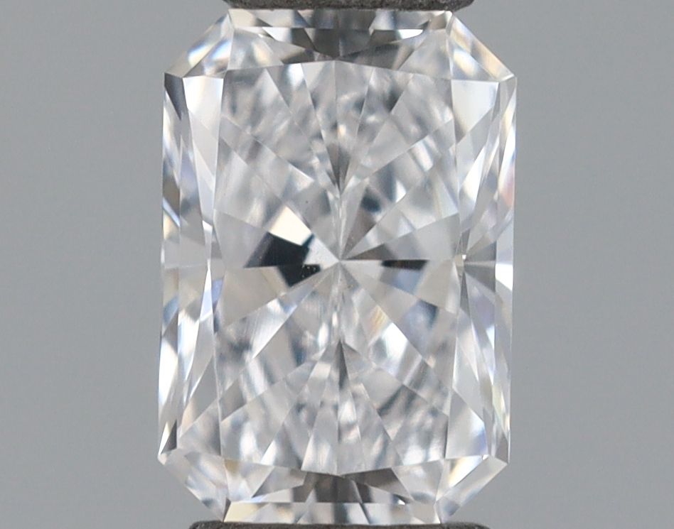Radiant Lab-Grown Diamond 0.37ct E IF